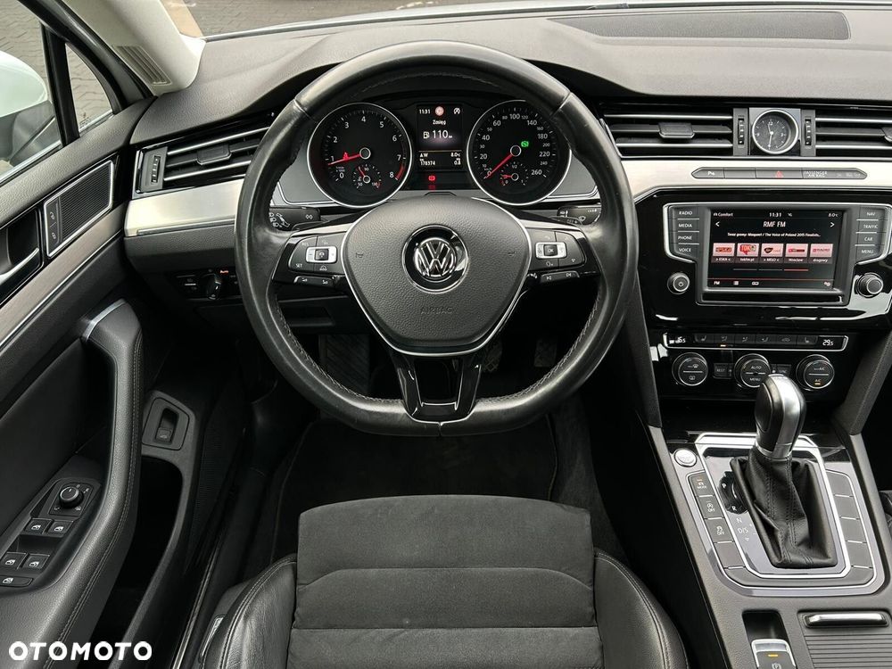 Volkswagen Passat - 5