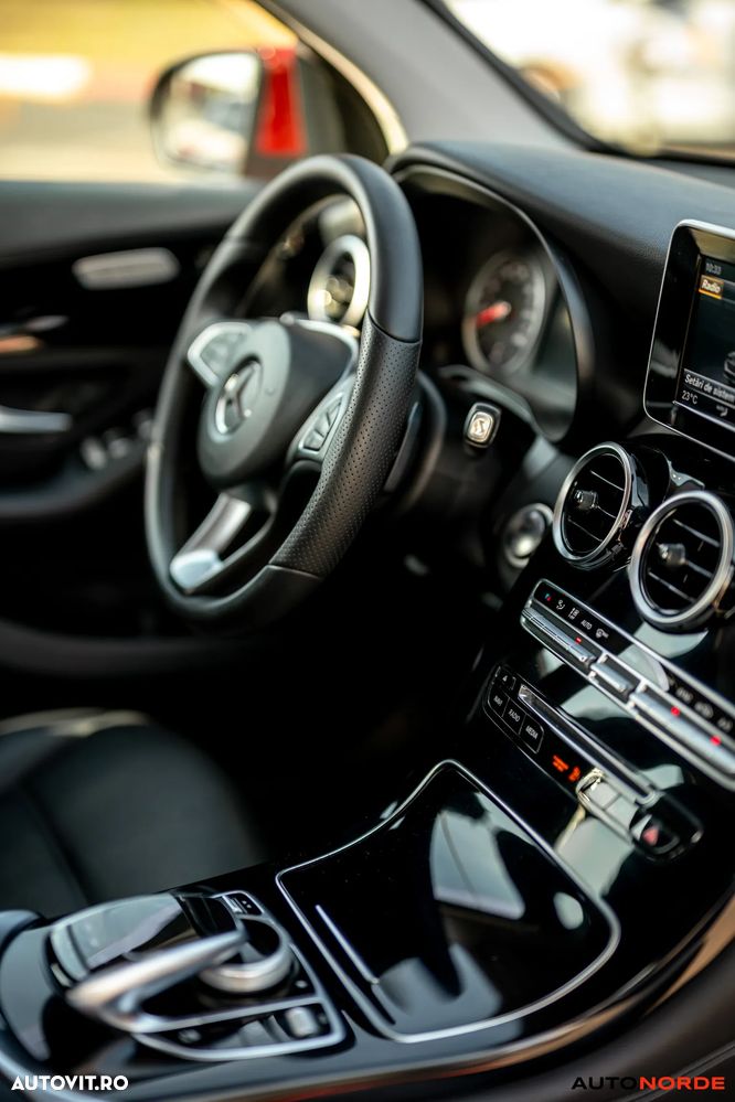 Mercedes-Benz GLC Coupe 250 4MATIC - 20