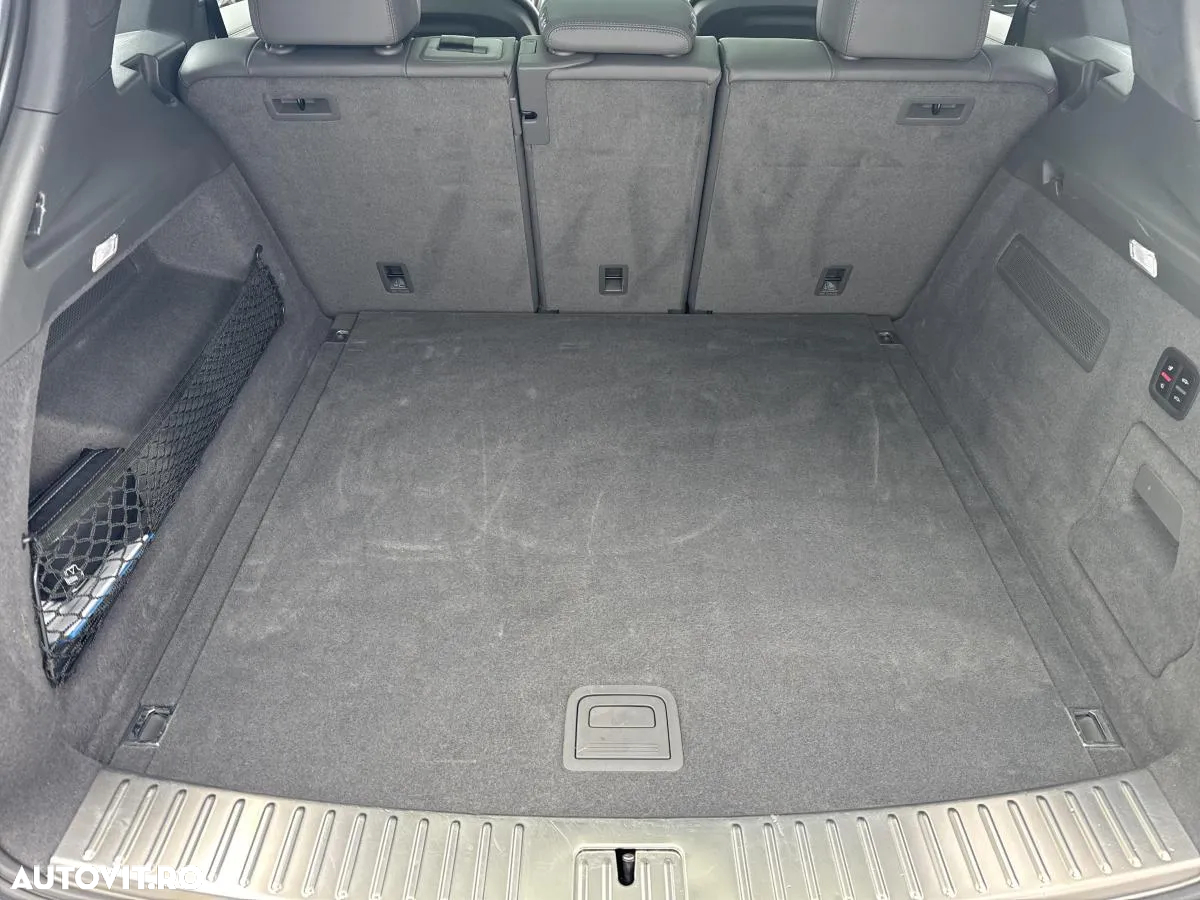 Porsche Cayenne Standard - 16