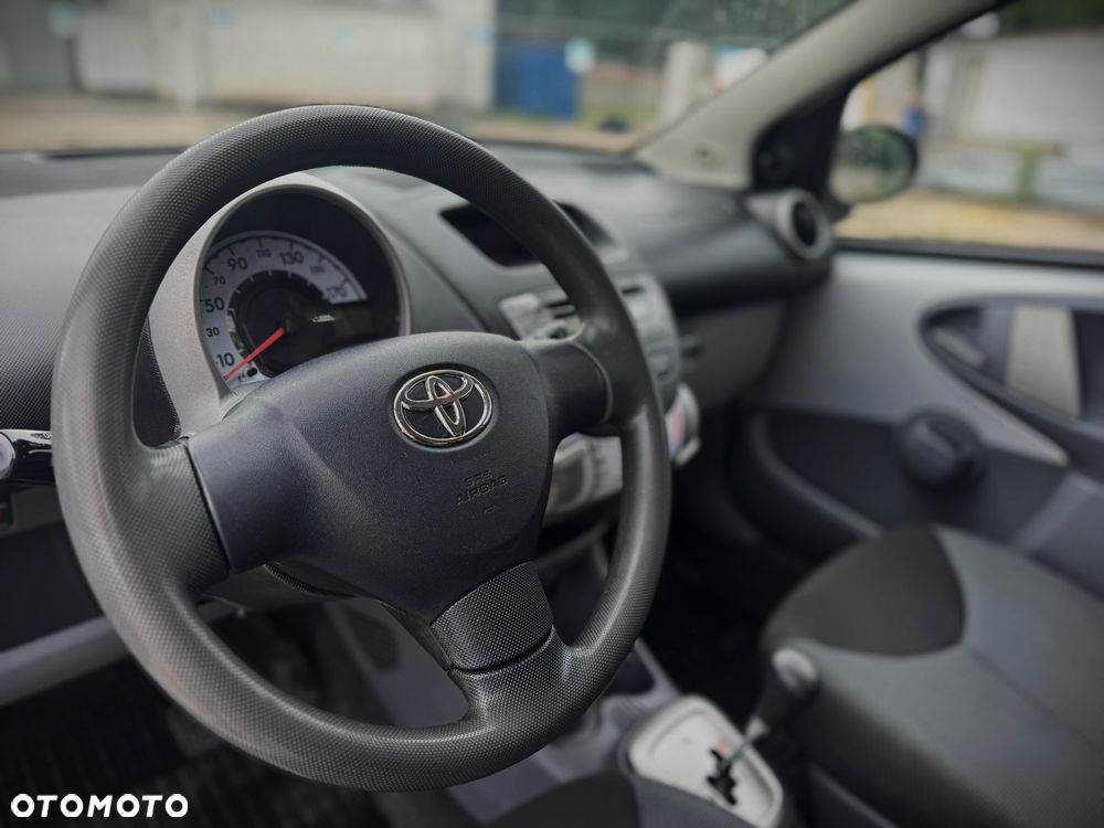 Toyota Aygo 1.0 VVT-i Luna A/C MM - 12