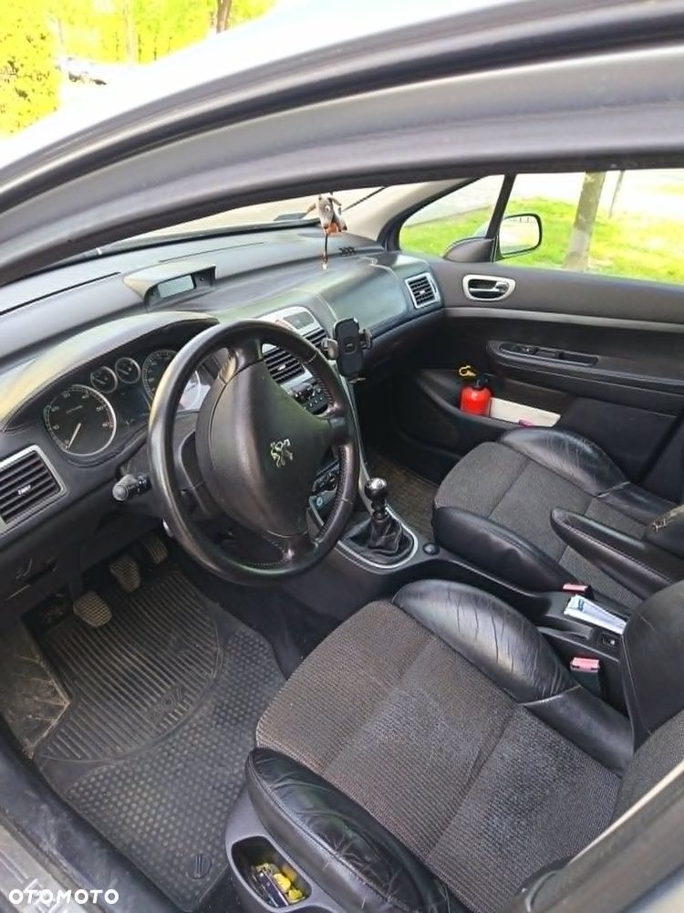 Peugeot 307 HDi SW 135 Premium - 18