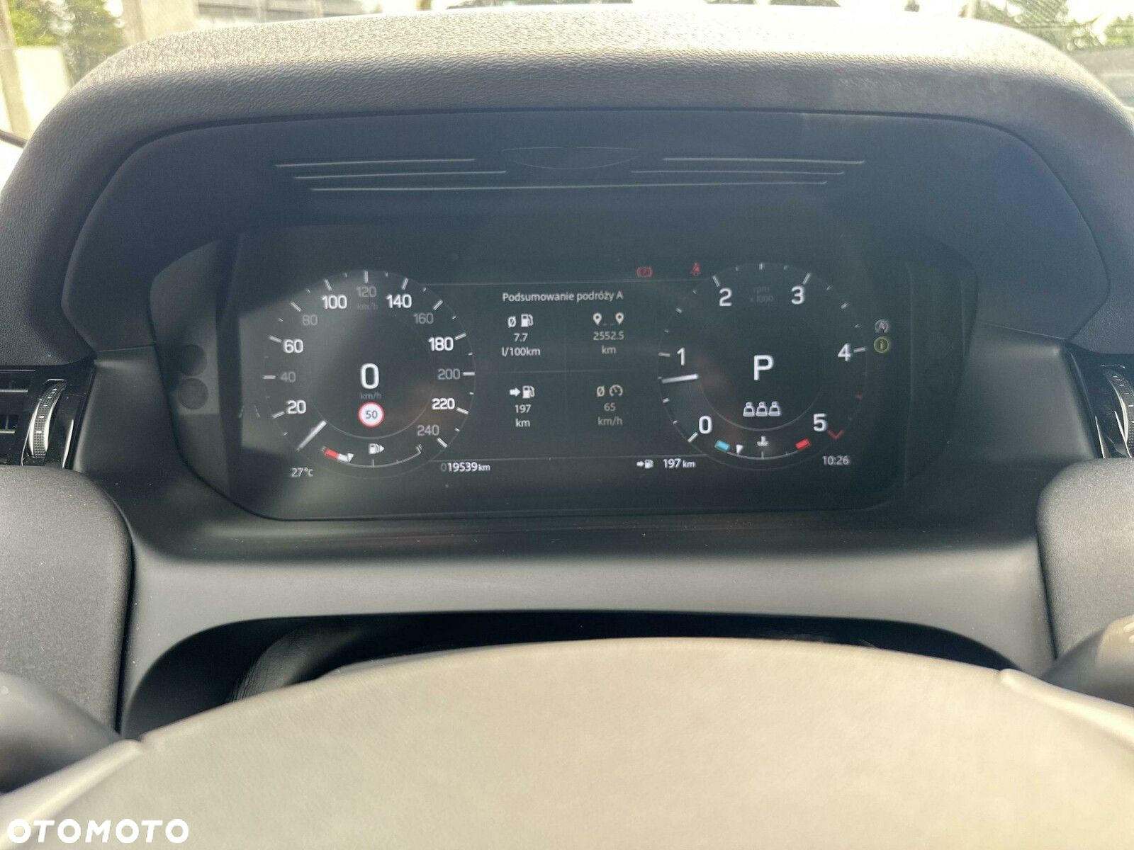 Land Rover Discovery Sport - 16
