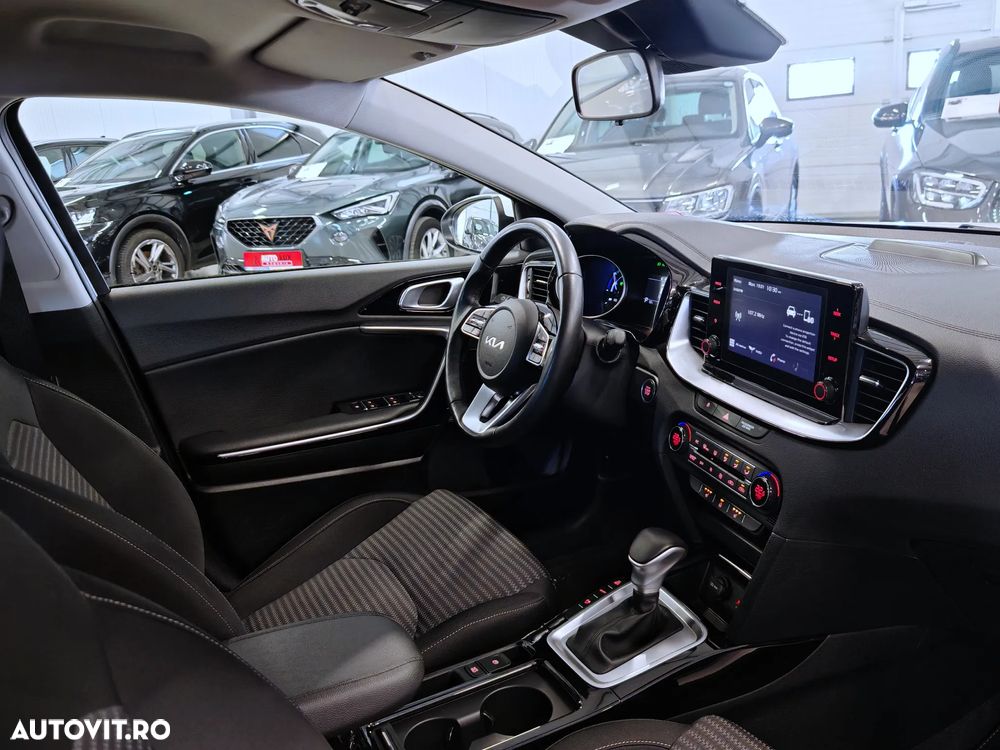 Kia XCeed 1.6 GDI 6DCT PHEV Vision - 7