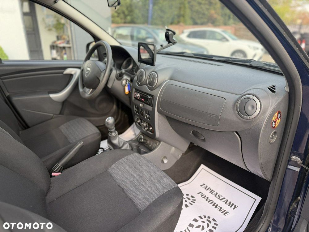 Dacia Duster 1.6 Ambiance 4x4 - 26