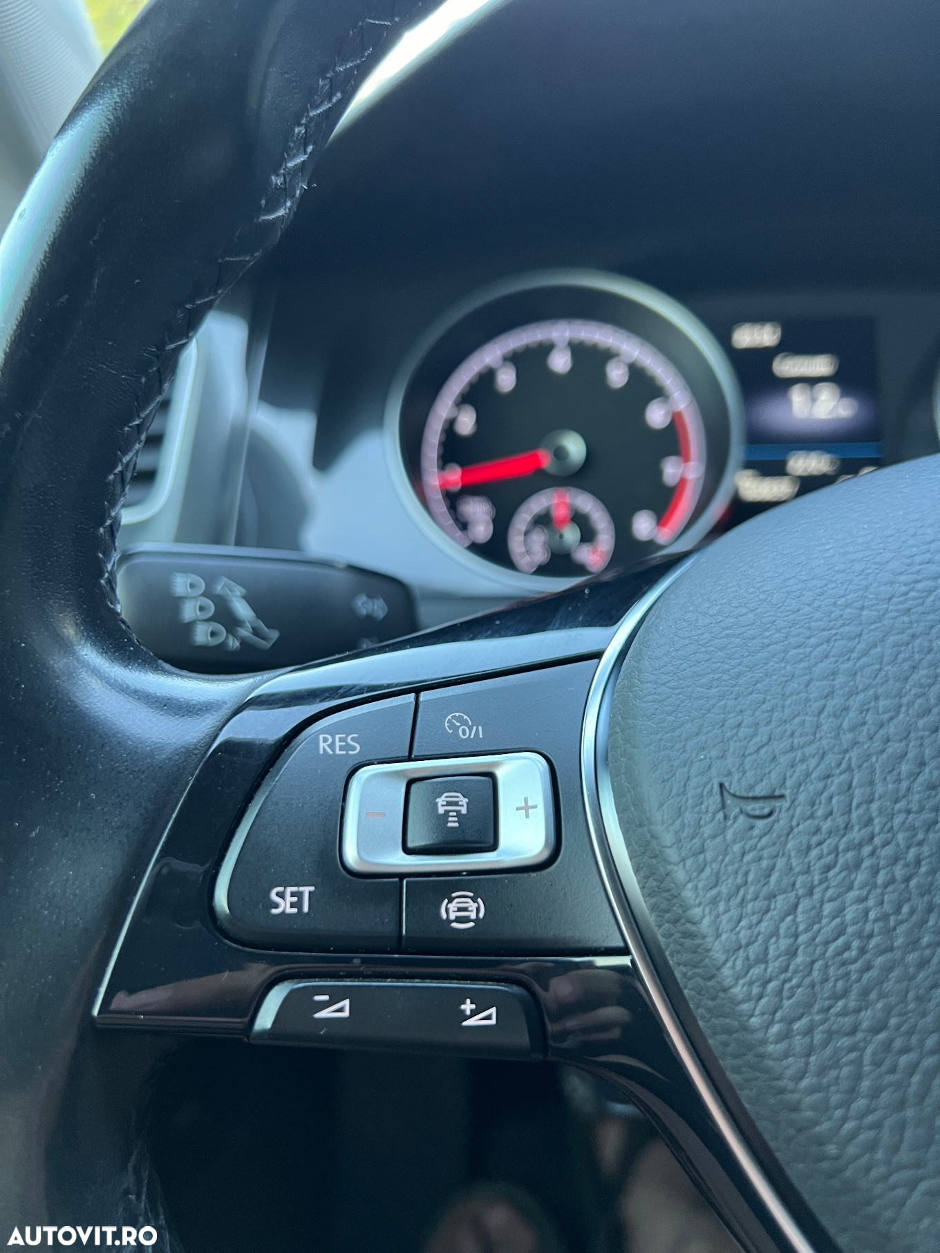 Volkswagen Golf 1.5 TSI Comfortline - 15