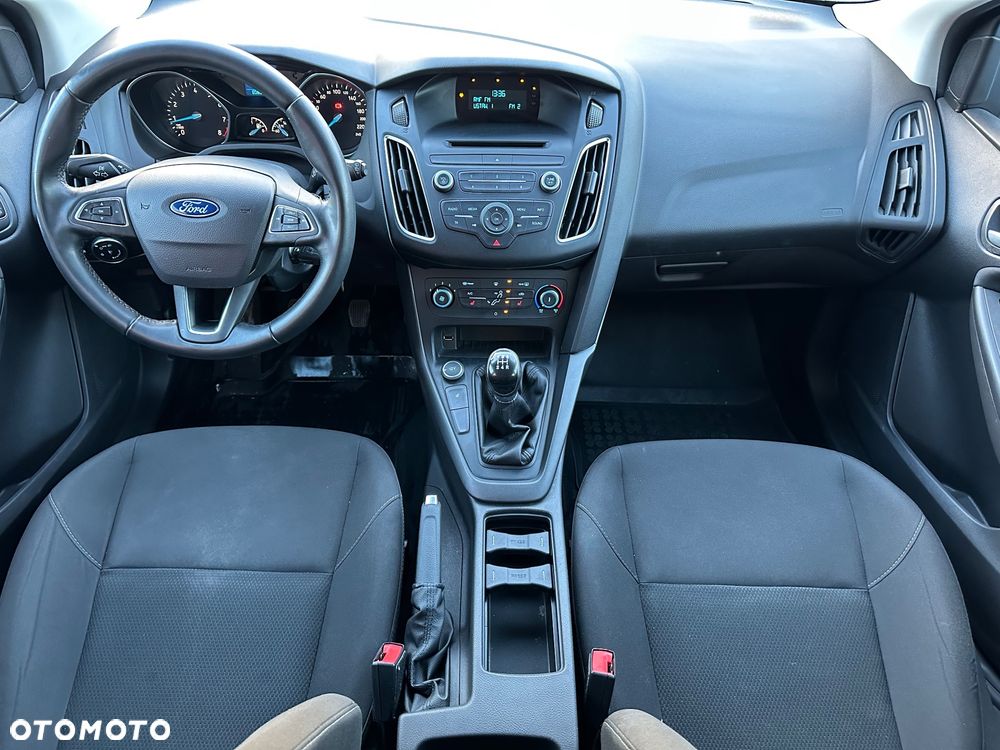 Ford Focus 1.6 Gold X (Trend) - 11