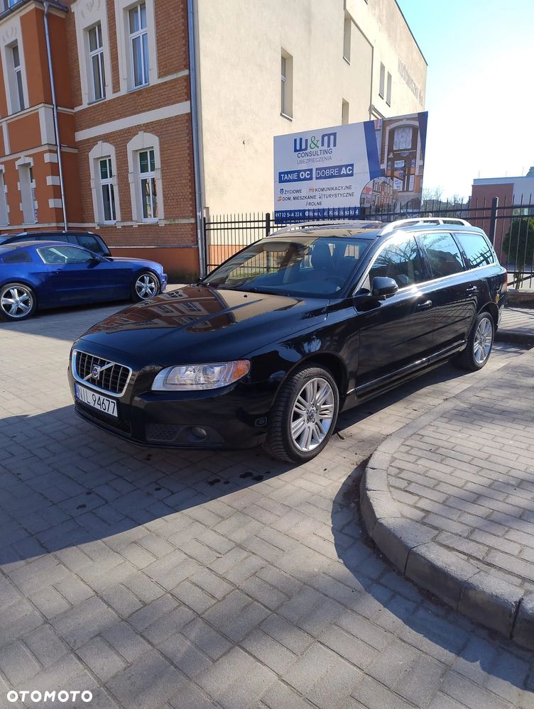 Volvo V70 - 35