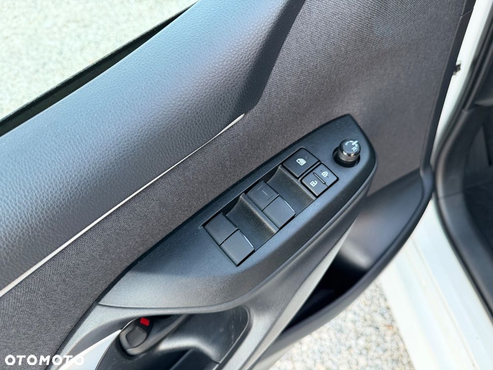 Toyota Yaris 1.5 Comfort - 22