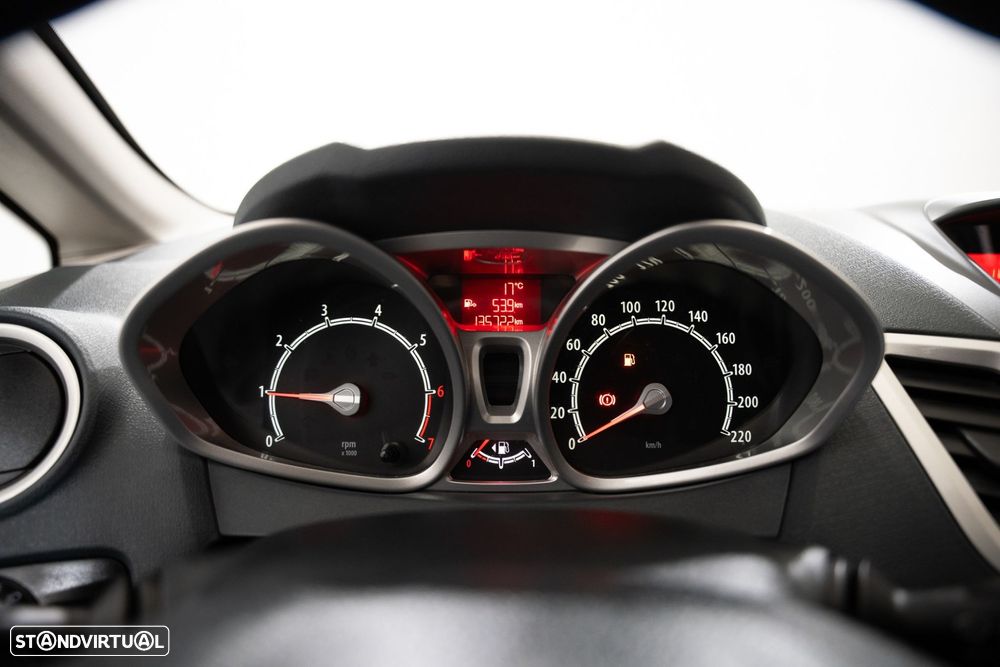 Ford Fiesta 1.25 Titanium - 13