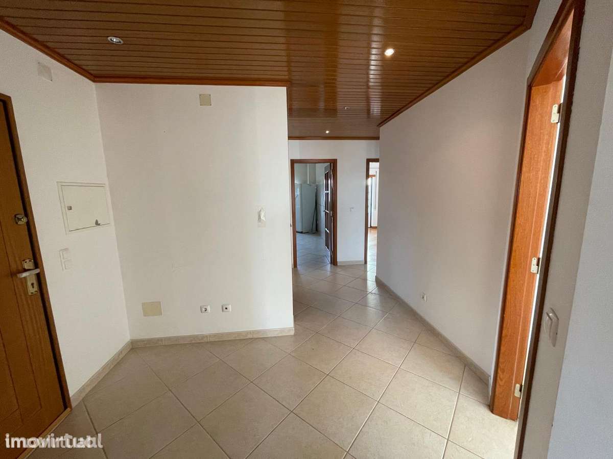 Excelente apartamento T3 para arrendamento no Entroncamento (Santarém) - Grande imagem: 5/26