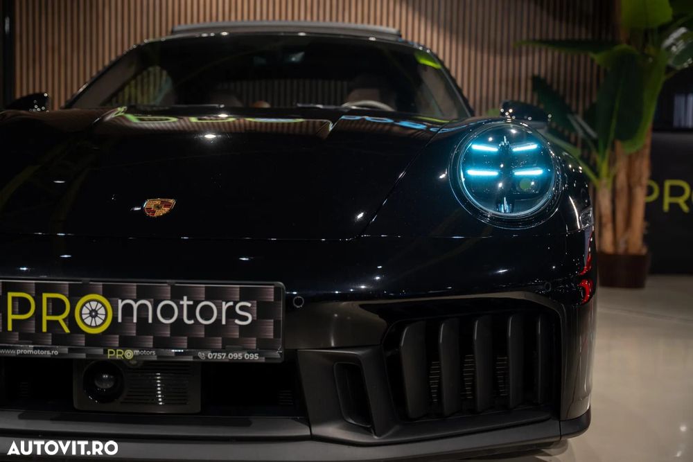Porsche 911 - 24