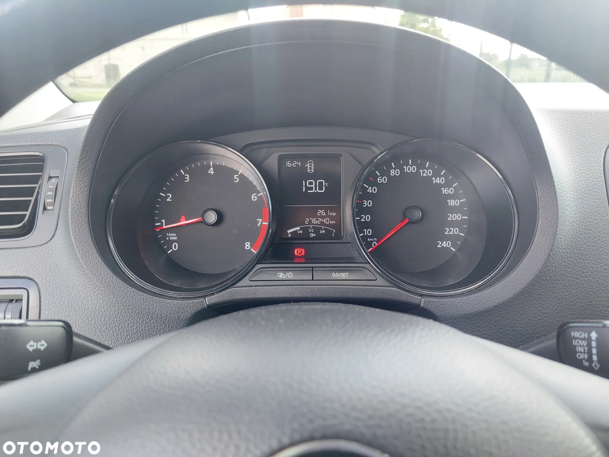 Volkswagen Polo - 11