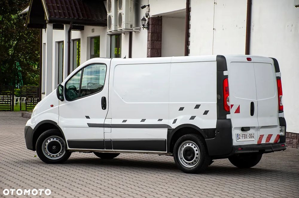 Opel VIVARO - 10