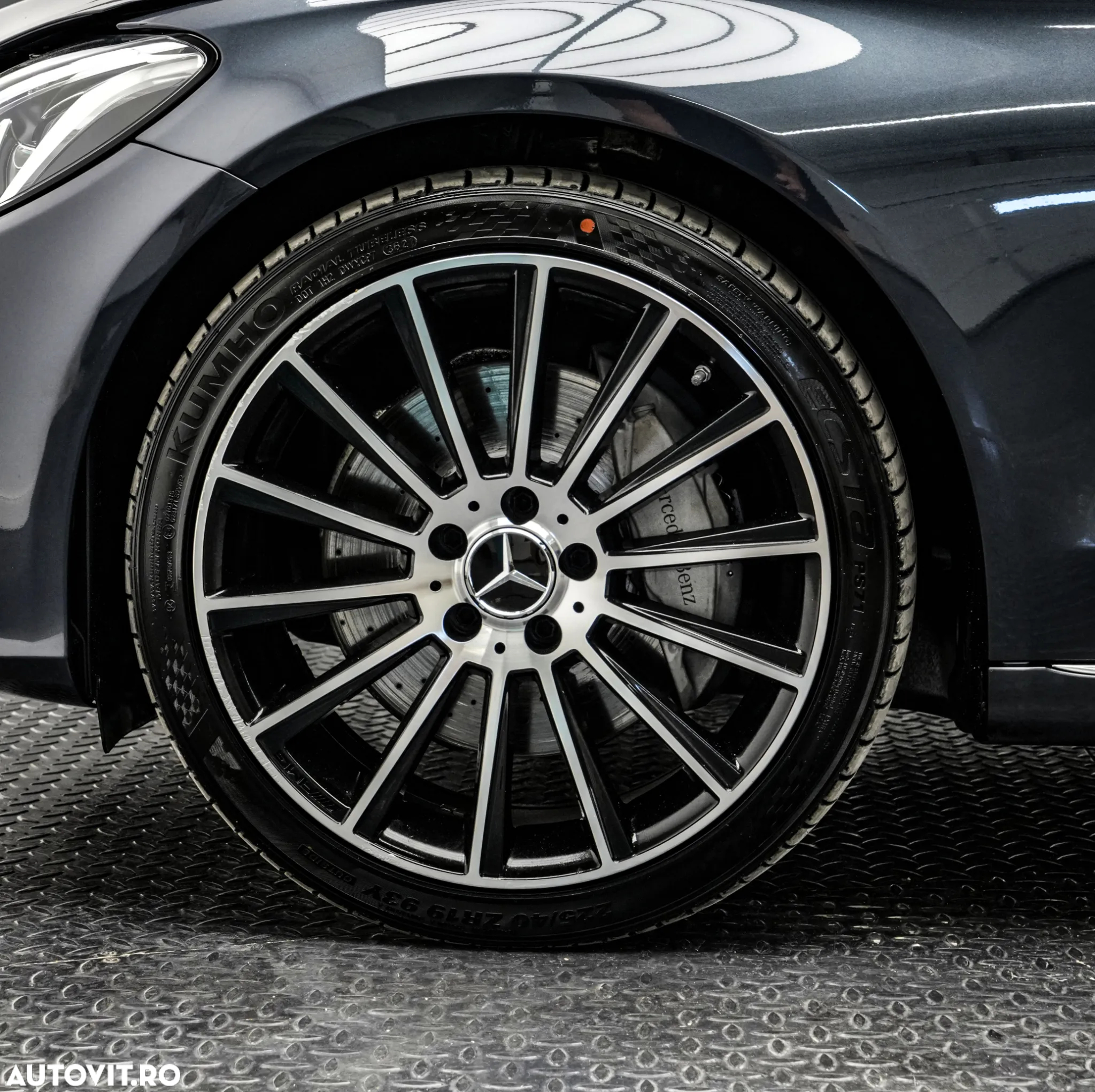Mercedes-Benz C - 28