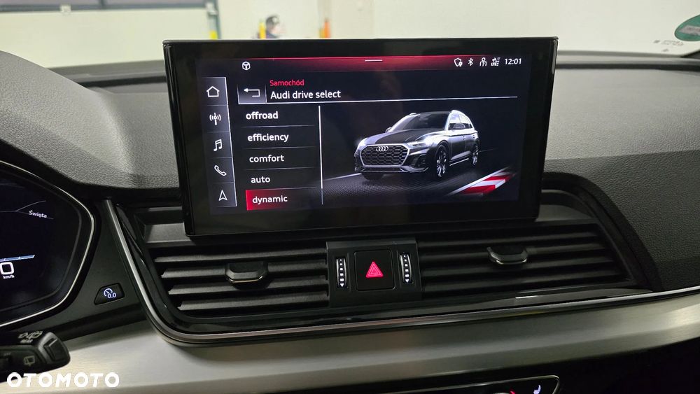Audi Q5 35 TDI Quattro S tronic design - 24