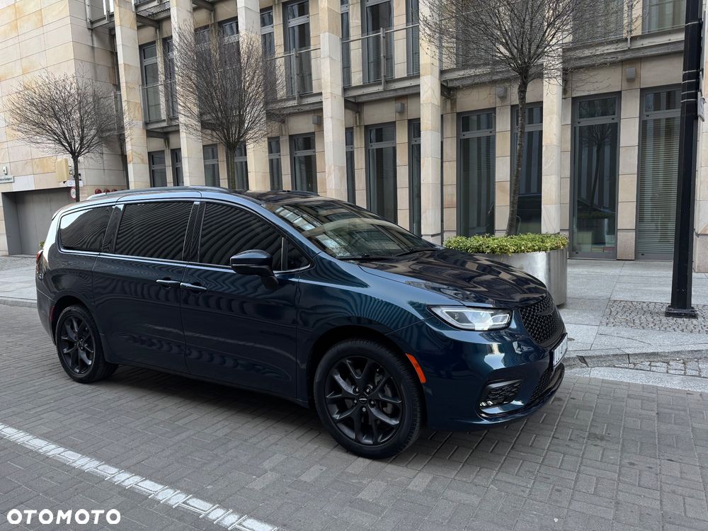 Chrysler Pacifica - 7