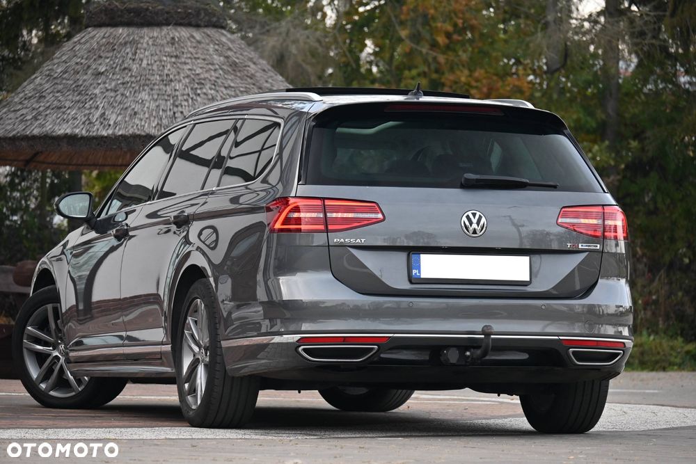 Volkswagen Passat - 21