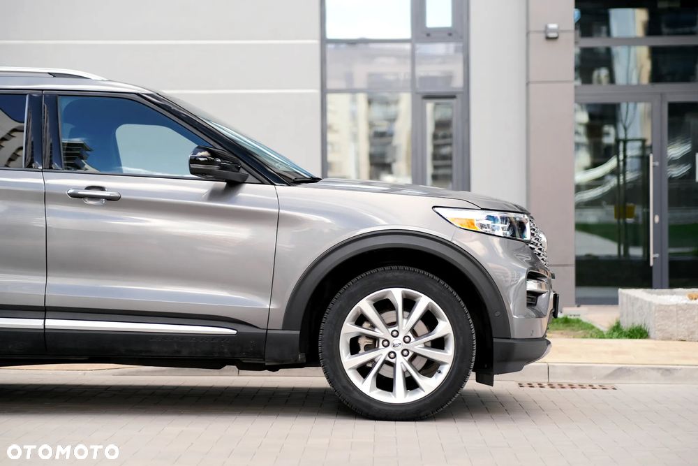 Ford Explorer - 17