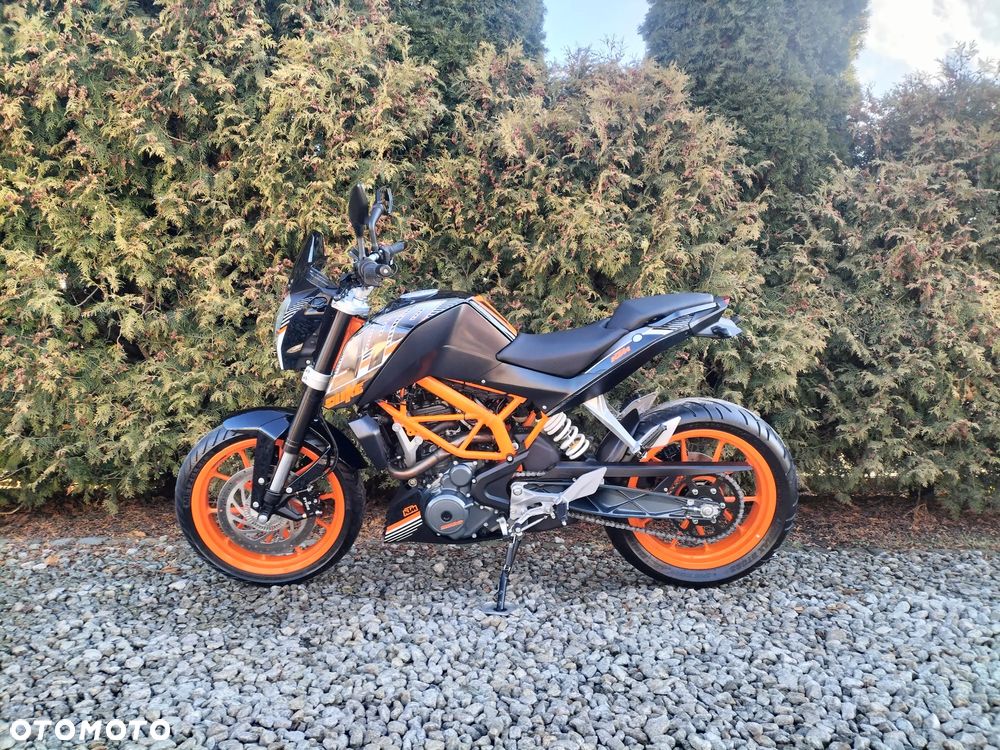 KTM Duke