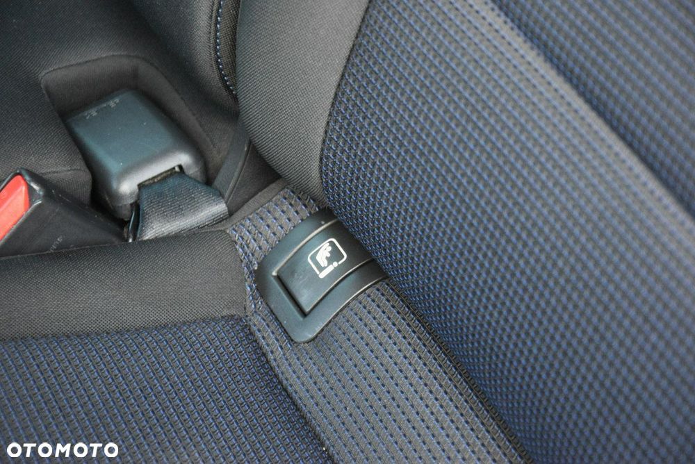 Hyundai Tucson 1.7 CRDI BlueDrive Comfort 2WD - 25