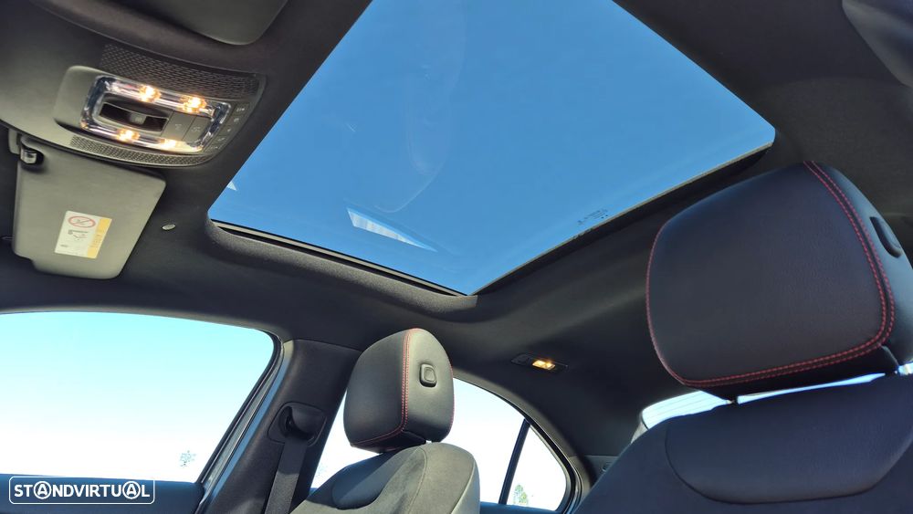 Mercedes-Benz A 250 Limousine e 8G-DCT AMG Line Advanced Plus - 2