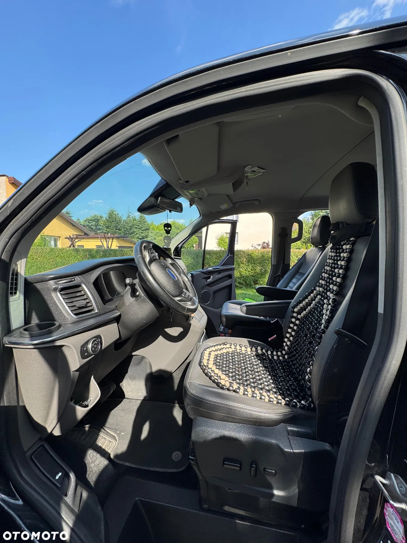 Ford Tourneo Custom - 15