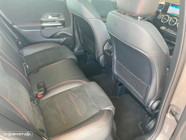 Mercedes-Benz B 180 - 19