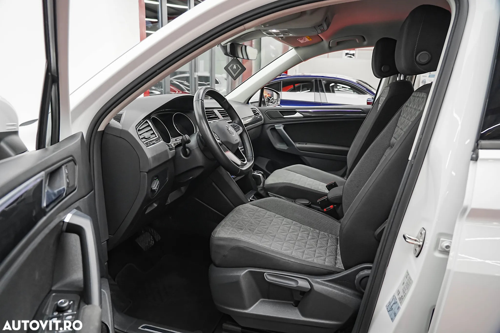 Volkswagen Tiguan 2.0 TDI DPF DSG Comfortline - 5