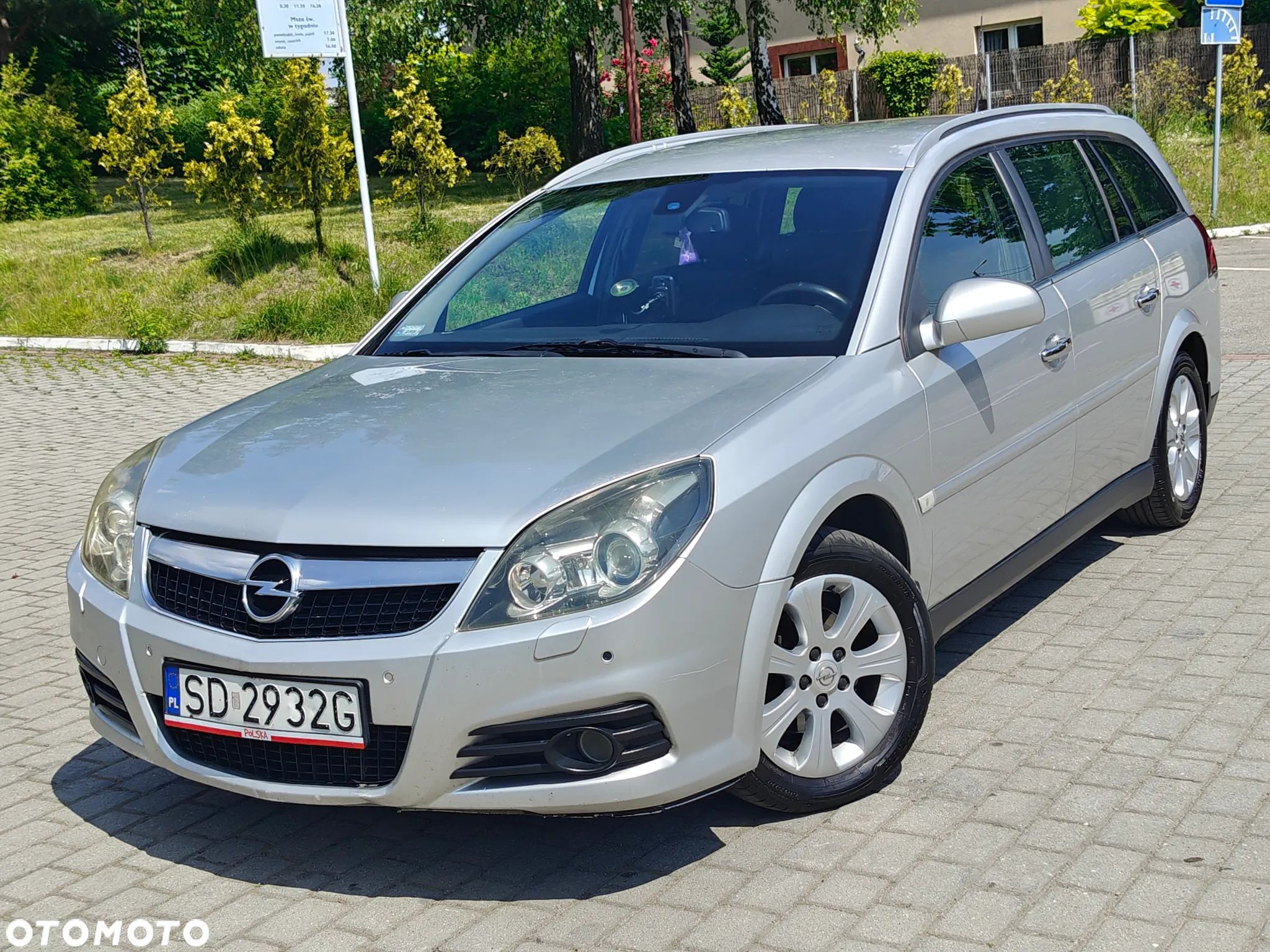 Opel Vectra 1.9 CDTI Cosmo ActiveSelect - 1
