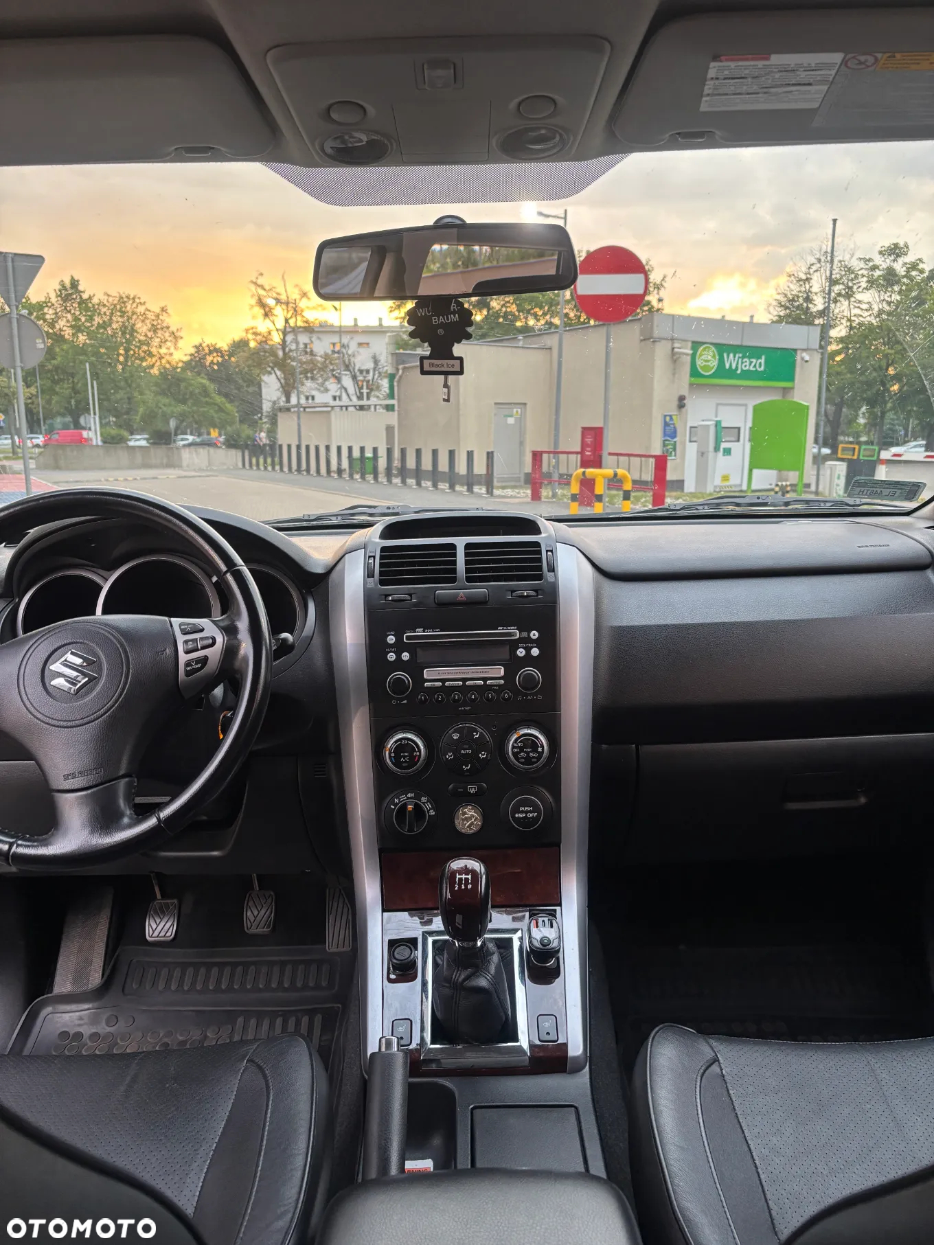 Suzuki Grand Vitara 2.0 De luxe - 21