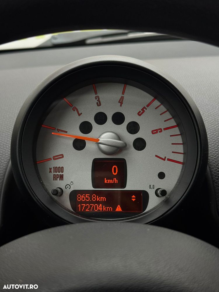 Mini Countryman One D - 23