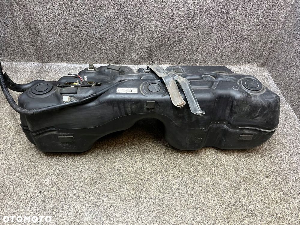 Bak zbiornik pompa pompka wlew paliwa BMW F25 X3 3.0 D N57 2.0 D N47 - 4