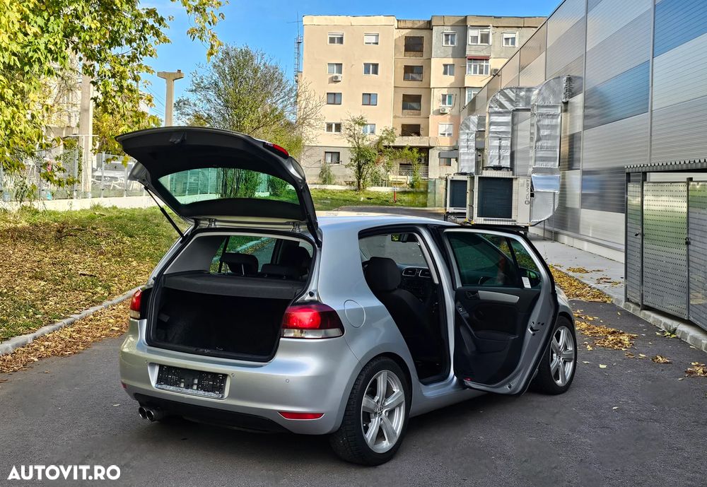 Volkswagen Golf 1.4 TSI DSG Highline - 13