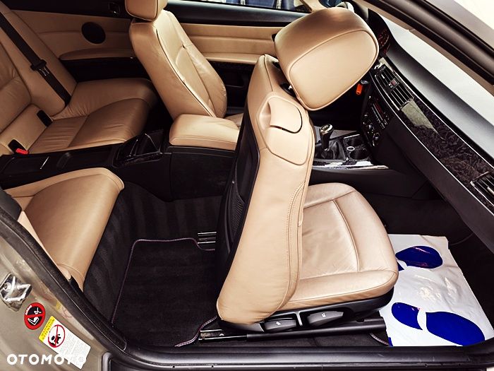 BMW Seria 3 - 36