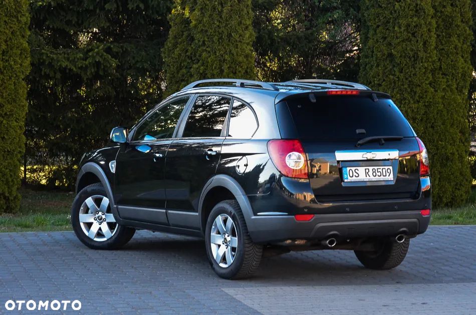 Chevrolet Captiva 2.4 2WD 7 Sitzer LS Family Edition - 19