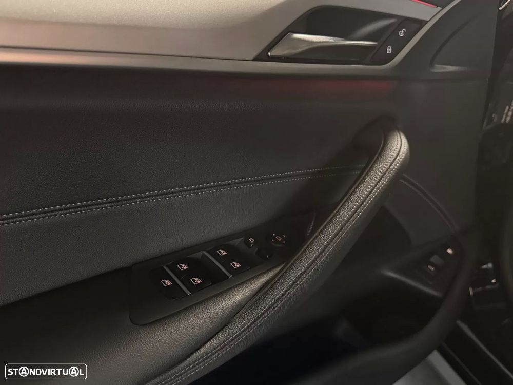 BMW 530 e Aut. Luxury Line - 16
