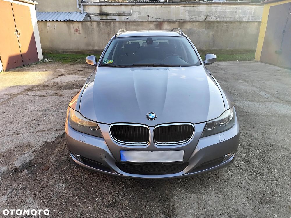 BMW Seria 3 - 18