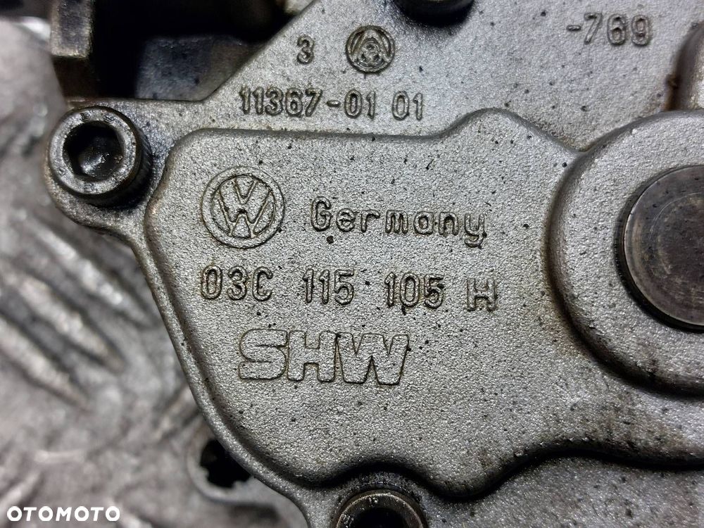 POMPA OLEJU VOLKSWAGEN GOLF V 1.4 FSI 03C115105H 03C103669A - 3