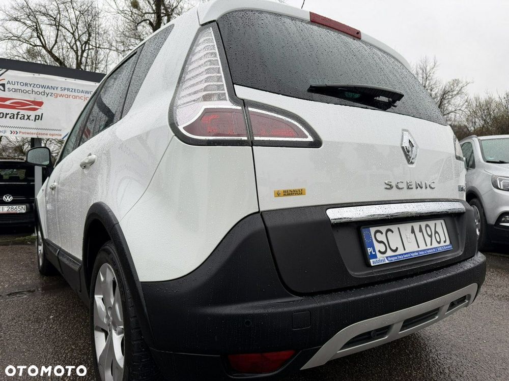 Renault Scenic 1.6 dCi Bose - 9