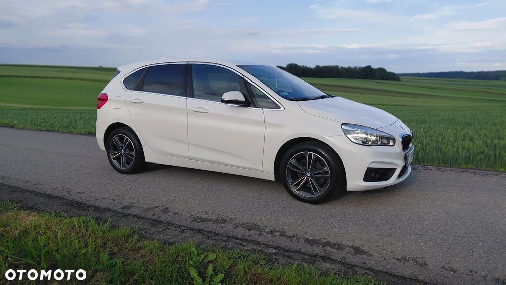 BMW Seria 2 216d GT - 3