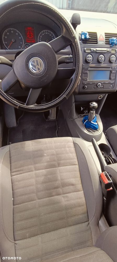 Volkswagen Touran - 7