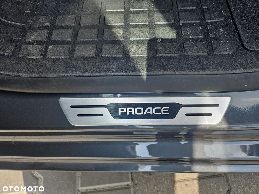 Toyota PROACE - 13