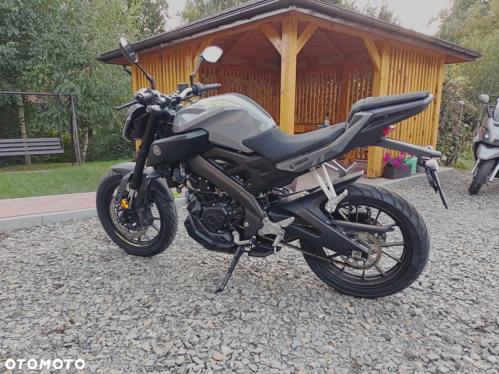 Yamaha MT - 2