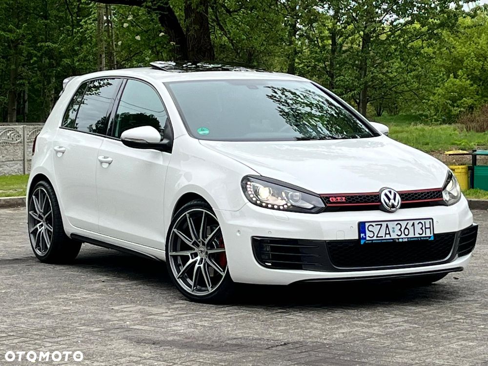 Volkswagen Golf 2.0 GTI DSG - 1