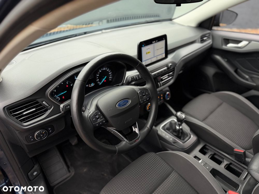 Ford Focus 1.0 EcoBoost Start-Stopp-System COOL&CONNECT - 17
