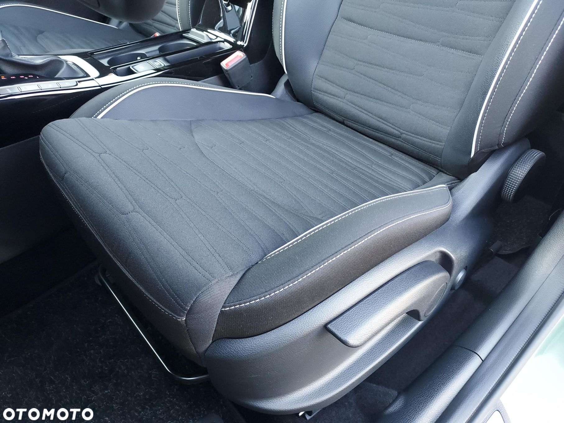 Kia Ceed 1.5 T-GDI GT-Line DCT - 12