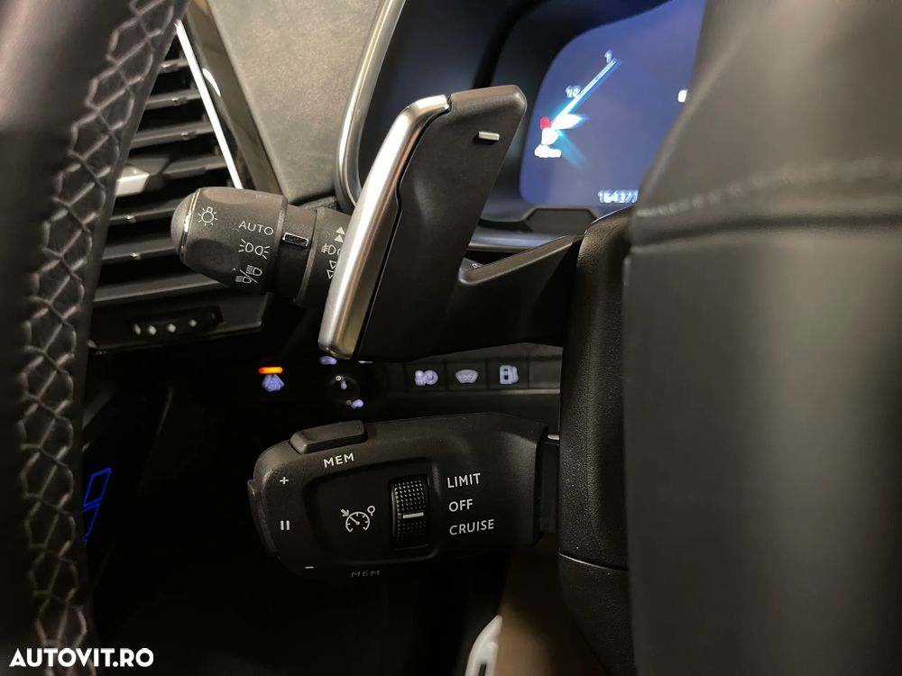 DS Automobiles DS 7 Crossback 1.6 PHeV FWD 225 EAT8 OPERA - 31