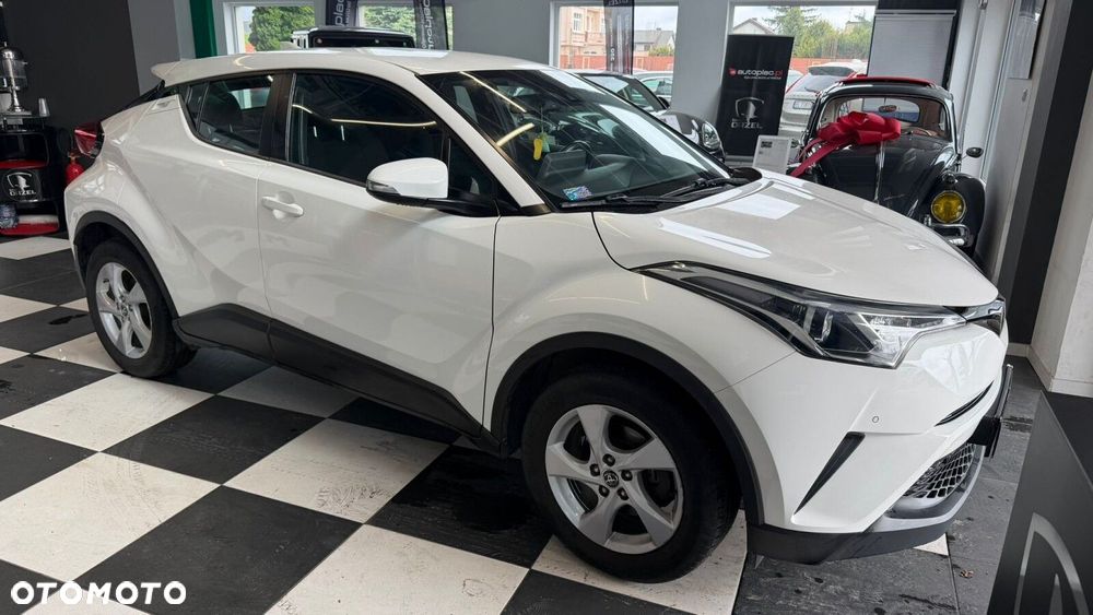 Toyota C-HR - 10
