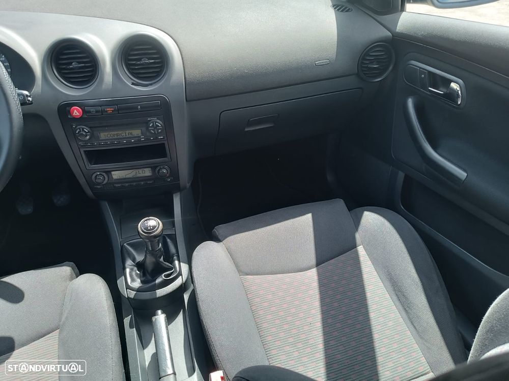 SEAT Ibiza 1.4 16V Sport - 13