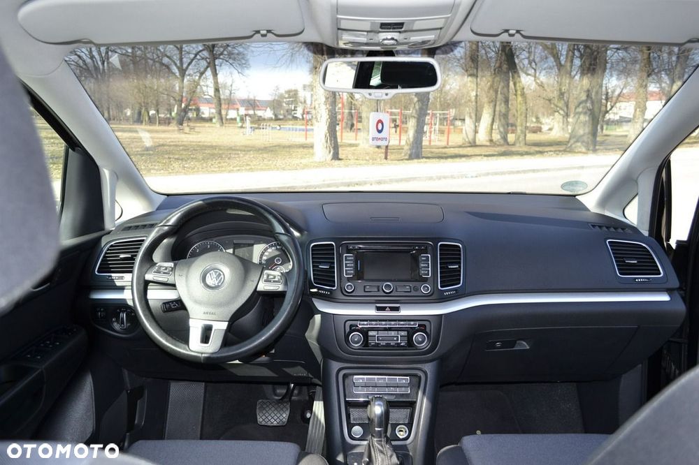 Volkswagen Sharan 2.0 TDI DSG BlueMotion Technology Highline - 13